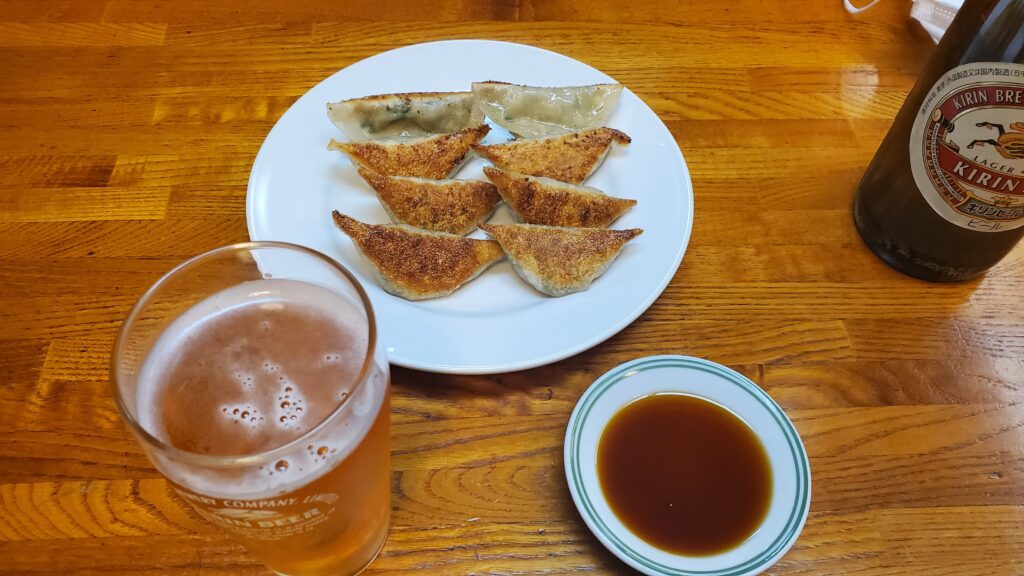 黒兵衛
焼き餃子
ビール